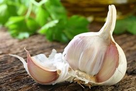 garlic as a means of eliminating papillomas